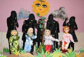 اجرای صحنه‌ای نمایش‌های عروسکی کانون پرورش فکری آذربایجان‌شرقی