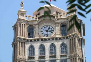 خواب ۴۰ روزه ساعت عمارت شهرداری تبریز