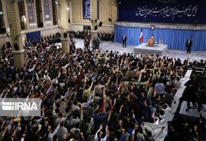 آیین بزرگداشت سردار سلیمانی در حسینیه امام خمینی درحال برگزاری است