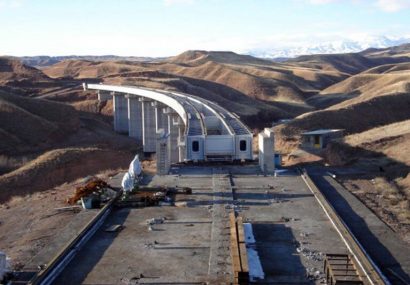 بهره برداری راه آهن بستان آباد- تبریز تا پایان سال ۹۹