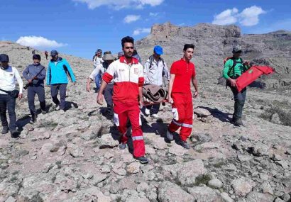 نجات کوهنوردان گرفتار در ارتفاعات جزیره اسلامی اسکو