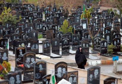 آرامستان‌های تبریز در روزهای پنجشنبه و جمعه تعطیل است