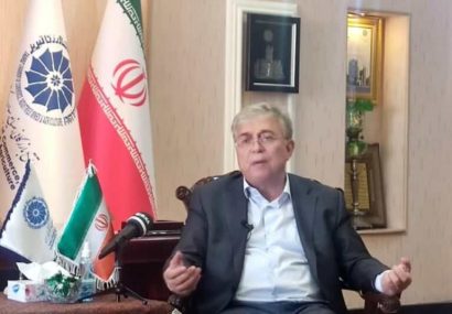 اصلاح ارز ترجیحی و مردمی کردن یارانه ها در افزایش رفاه عمومی تاثیرگذار است