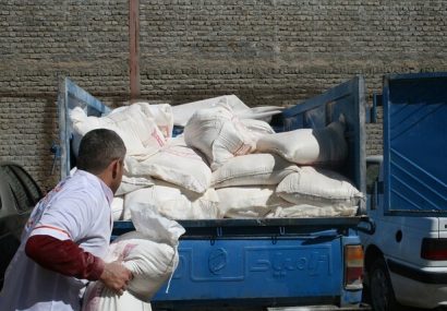 بیش از ۱۴ تن آرد قاچاق در بستان آباد کشف شد