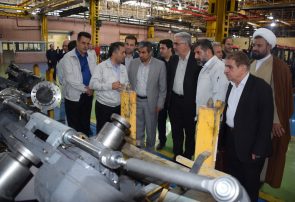 تراکتورسازی وزنه ارزی برای افزایش تراز تجارت خارجی کشور می باشد تراکتورسازی وزنه ارزی برای افزایش تراز تجارت خارجی کشور می باشد