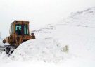 برف و کولاک راه ارتباطی ۵۰ روستای آذربایجان شرقی را بست