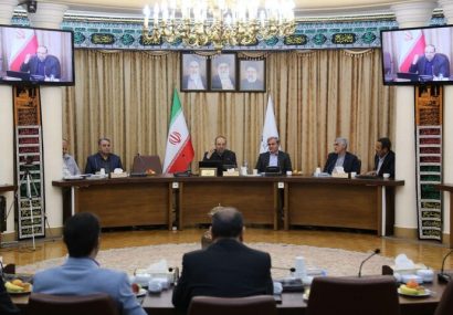 نگاه به آموزش و پرورش فرابخشی باشد