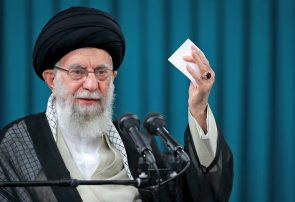 رهبر انقلاب: شهدا، هویت ملت ایران هستند که نباید فراموش شوند