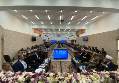 یکهزار و ۱۰۰ دانشجو تحت پوشش بنیاد علم و فناوری ایران هستند