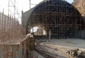 بررسی روند ساخت پل روگذر استاندارد عبور حیات وحش در جاده جلفا _ مرند
