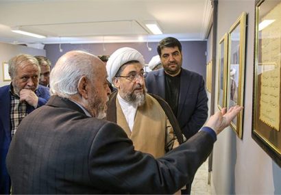 آثار مفاخر گنجینه‌ای ارزشمند برای جامعه اسلامی و انسانی است