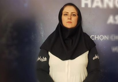سرمربی تیم والیبال زنان شهرداری تبریز: نیم فصل دوم بهتر می‌شویم