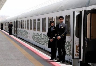 قطار پنج ستاره تبریز-مشهد راه‌اندازی شد