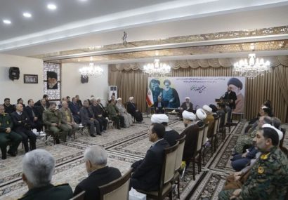 مردم، پشتوانه نظام مقدس جمهوری اسلامی هستند
