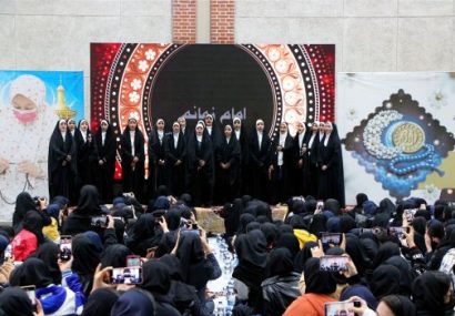 ۱۰۰۰ دانش‌آموز تبریزی در ضیافت افطاری، مهمان امام رضا(ع) شدند