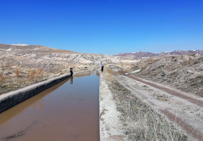 متاسفانه کانال آبرسانی تالاب قوی گول قابلیت انتقال آب را ازدست داده است