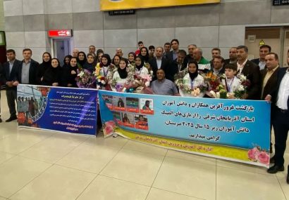 استقبال از مدال‌آوران المپیک دانش‌آموزی صربستان در تبریز