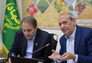 کشاورزان اصلی‌ترین ذینفعان منابع آب هستند