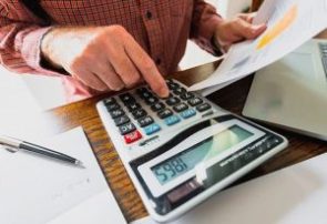 تکذیب خبر حذف کلیه معافیت‌های حقوق کارکنان و کارمندان