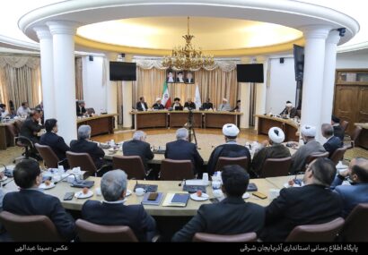 نگاه تاییدآمیز رهبر معظم انقلاب به سیاست‌های دولت و وزارت کشور