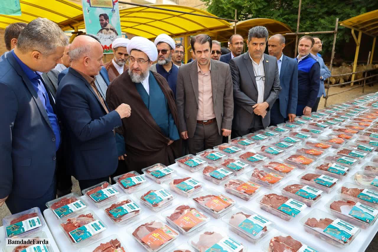 توزیع ۲۰ هزار بسته گوشت بین نیازمندان تحت حمایت
